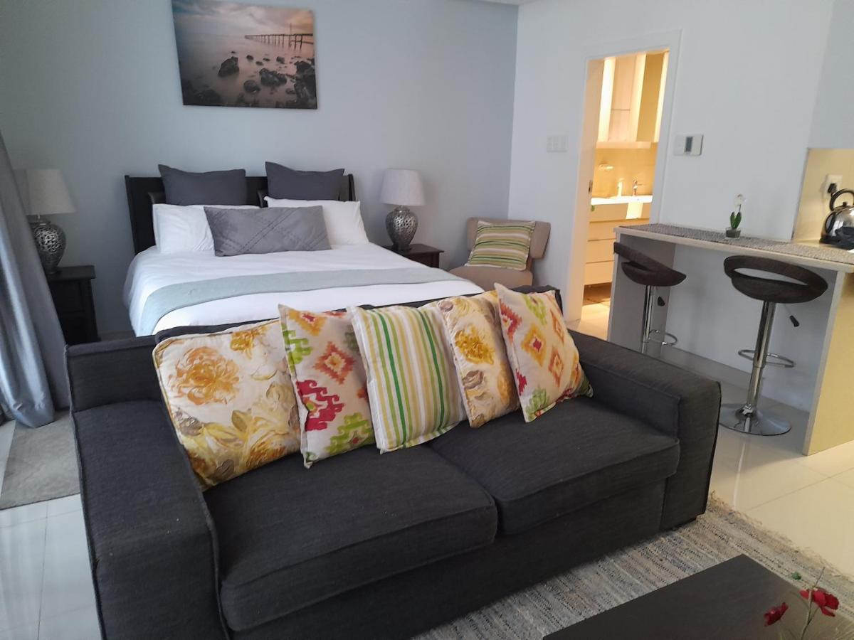 Studio 1101 Itower Gaborone Bagian luar foto